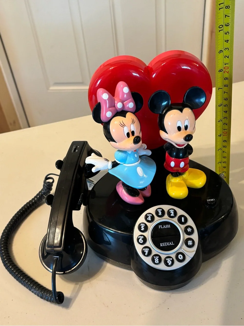 Retro Mickey & Minnie animated chorded talking Telephone